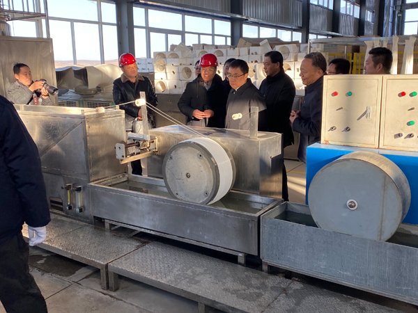 辽宁省委常委、省纪委书记、省监委主任廖建宇莅临J9集团工业园调研指导事情-J9集团